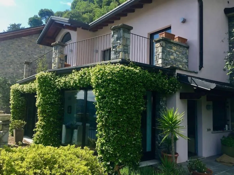 Lovely Cascina. Stunning Lake Views & Sun Deck Cernobbio Itália