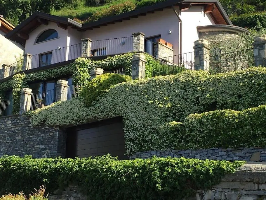 Casa de Férias Lovely Cascina. Stunning Lake Views & Sun Deck Cernobbio