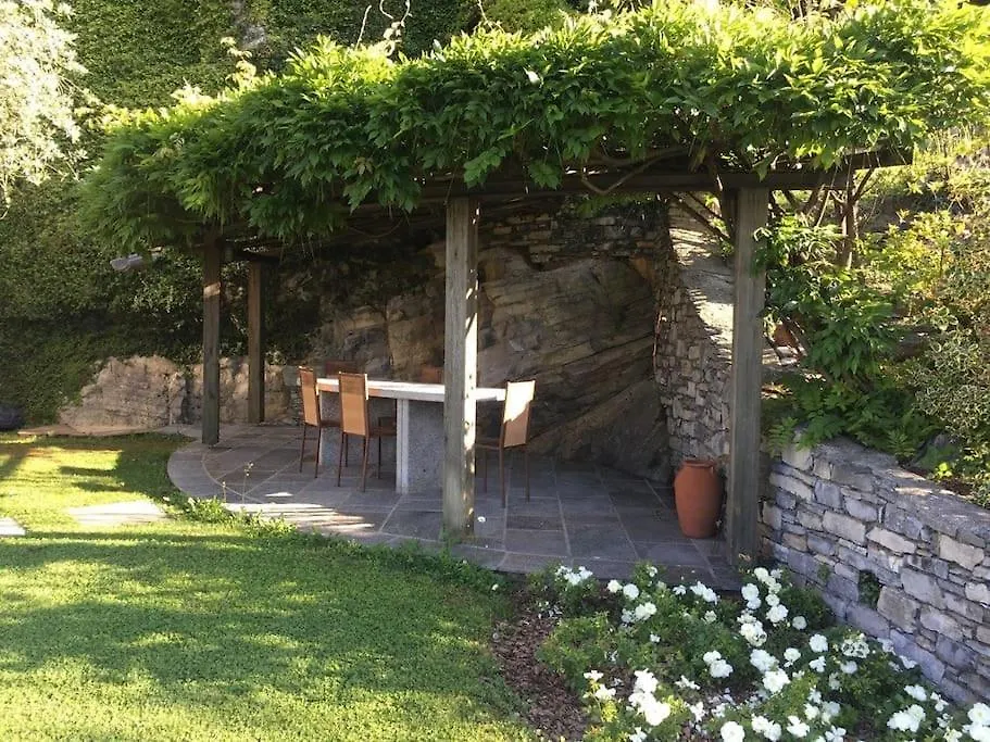 Lovely Cascina. Stunning Lake Views & Sun Deck Cernobbio Dom wakacyjny
